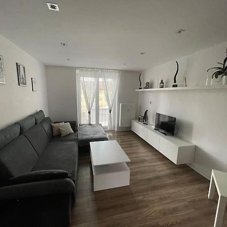 Gray&Wood Apartment Prievidza Exterior photo
