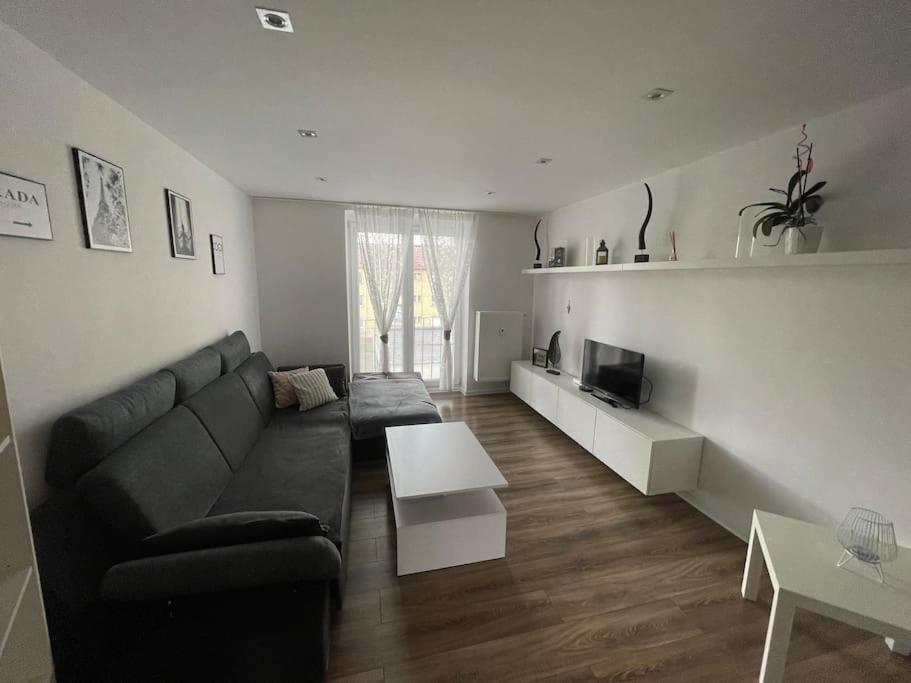 Gray&Wood Apartment Prievidza Exterior photo